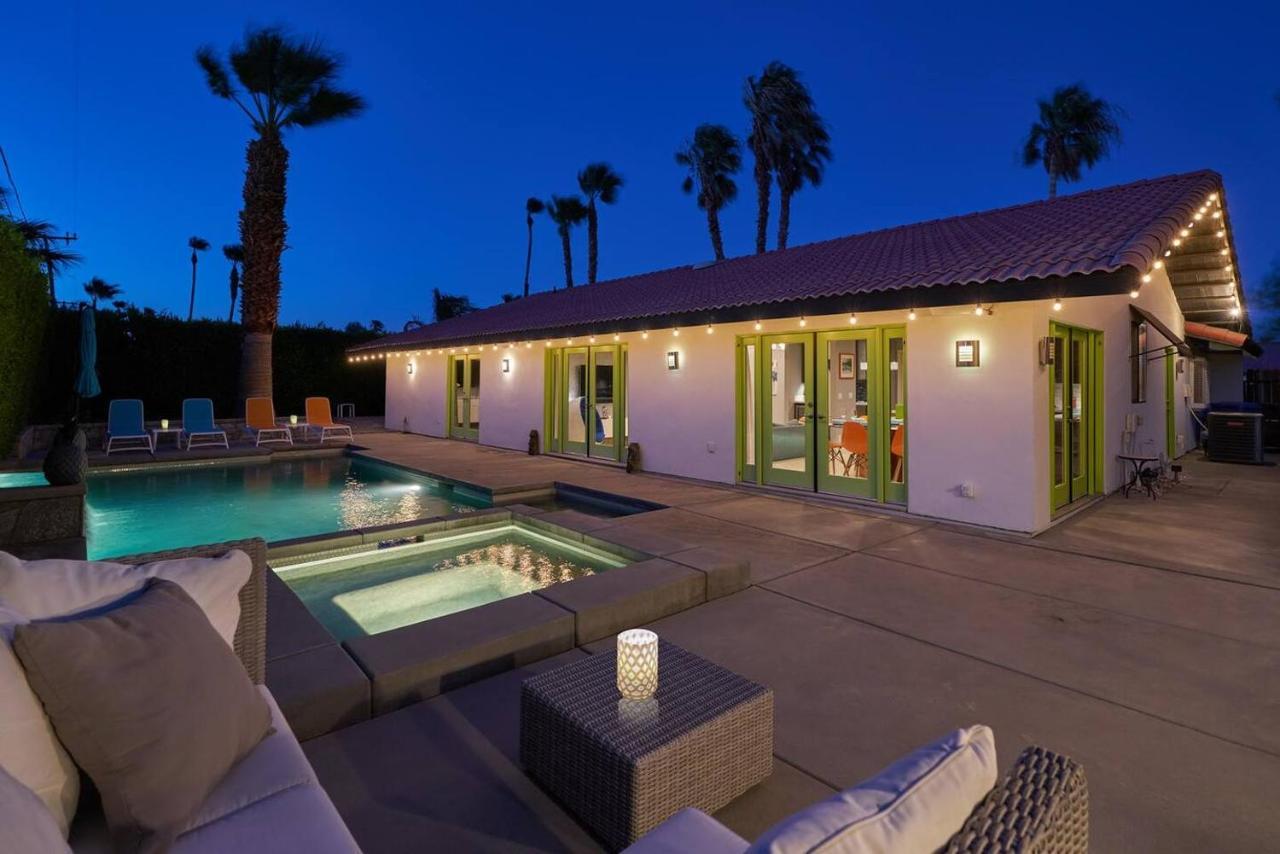 Pineapple Splash! Complete Privacy! Salt Pool! Palm Springs Luaran gambar