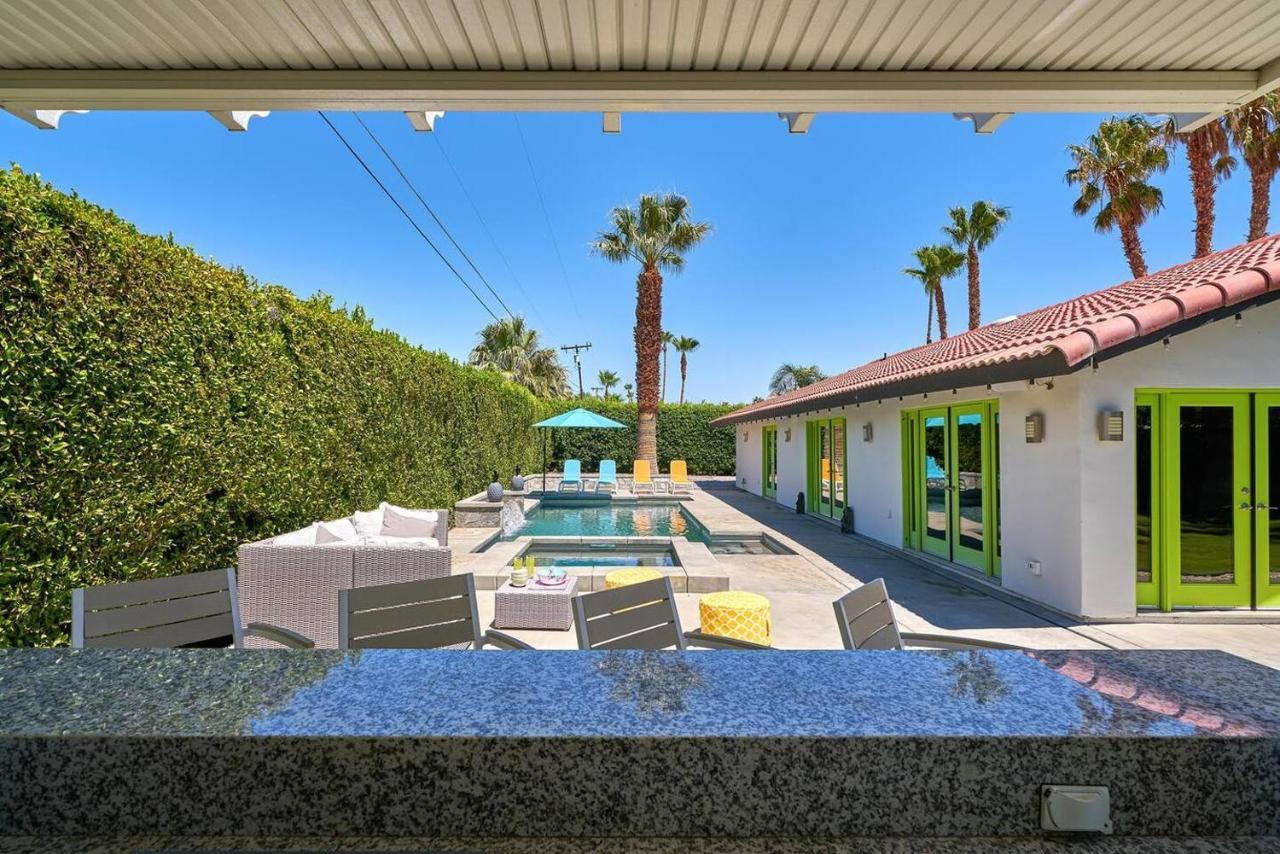Pineapple Splash! Complete Privacy! Salt Pool! Palm Springs Luaran gambar