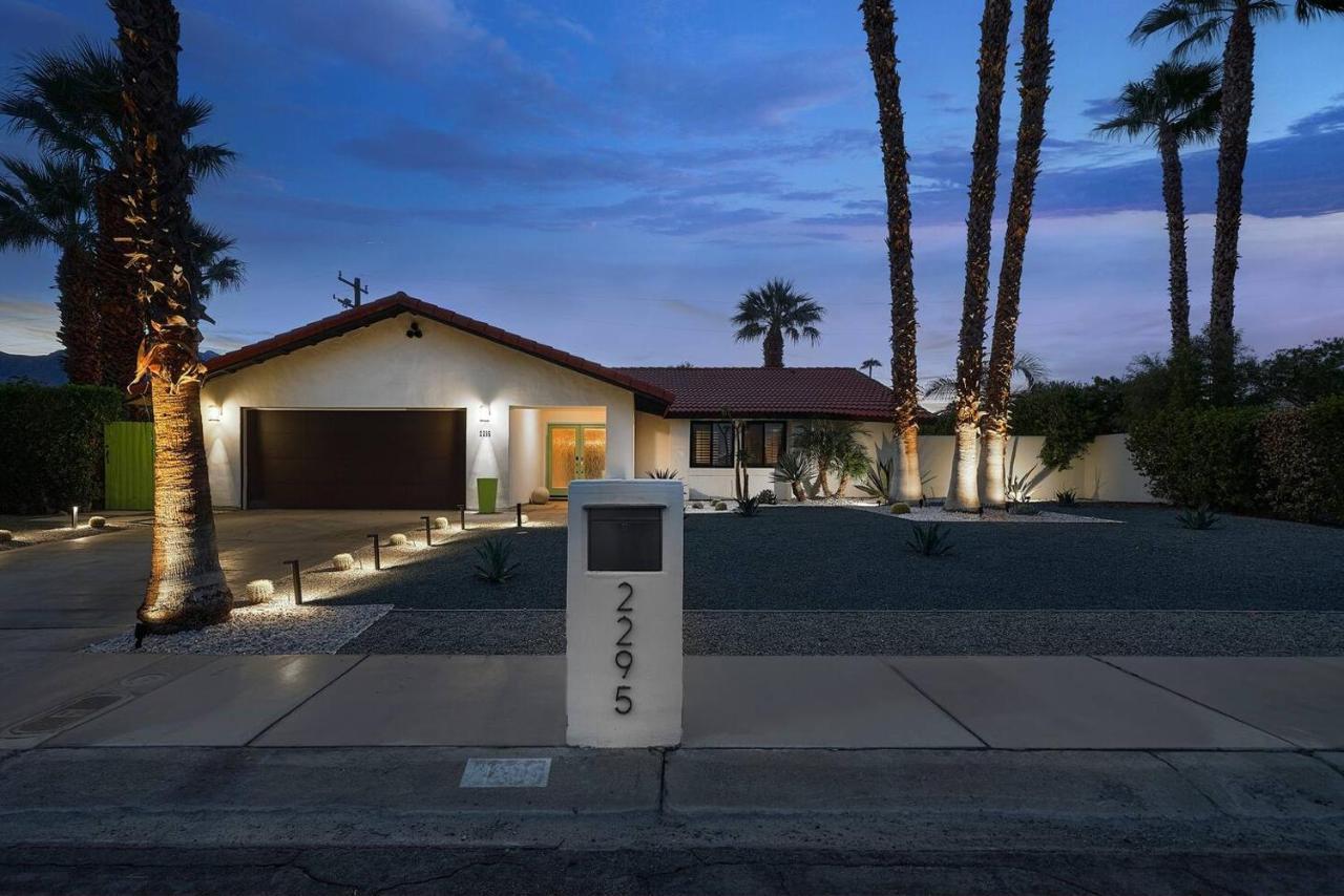 Pineapple Splash! Complete Privacy! Salt Pool! Palm Springs Luaran gambar