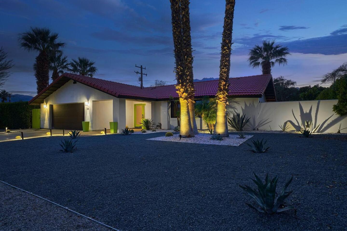 Pineapple Splash! Complete Privacy! Salt Pool! Palm Springs Luaran gambar